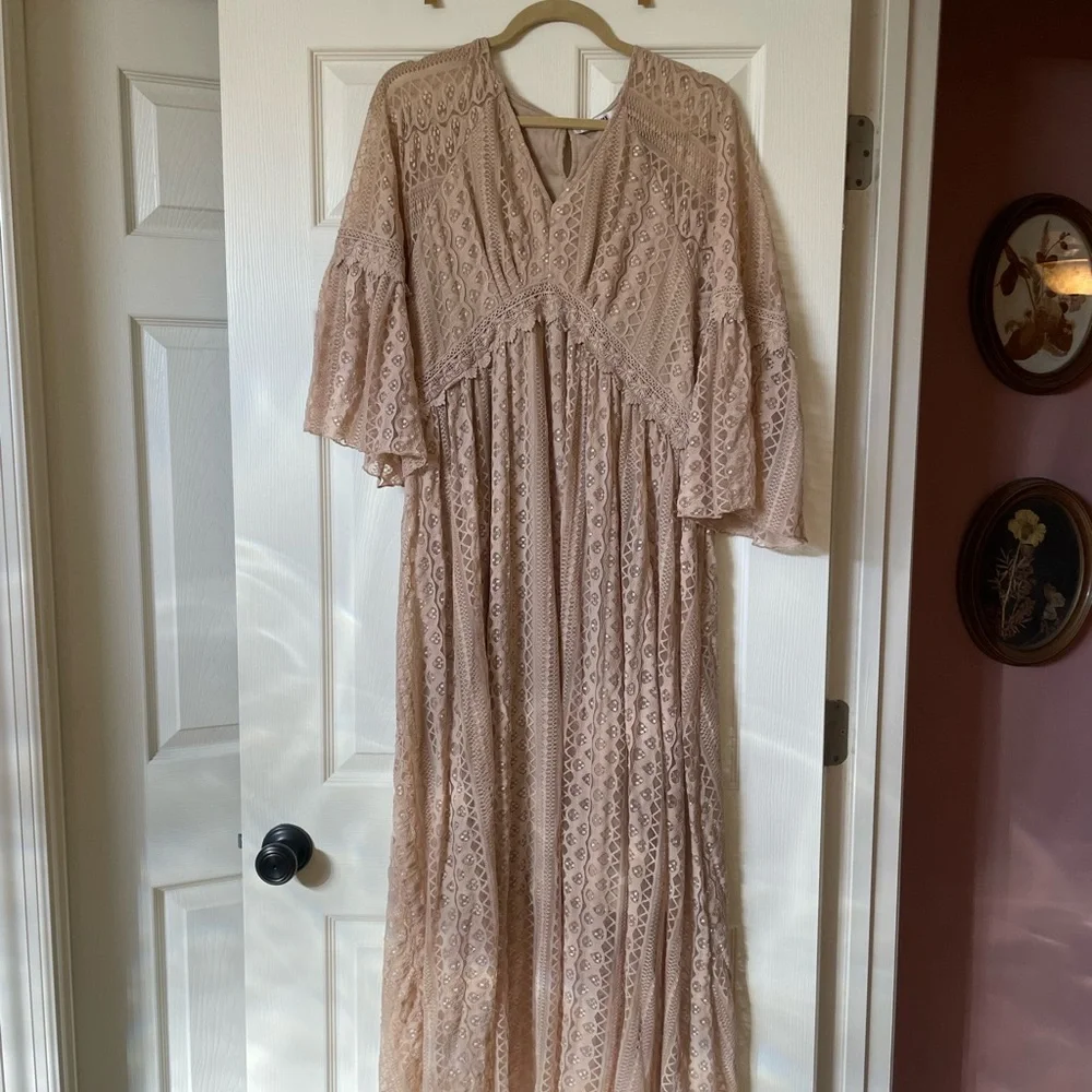 Lead Singer Taupe Maxi Dress 1X NWOT - Picture 3 of 5